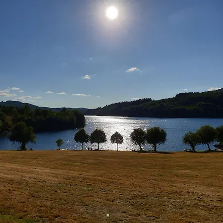 Les Tables Aux Vaches - Calme Et Nature Au De La Raviege Konukevi 3*